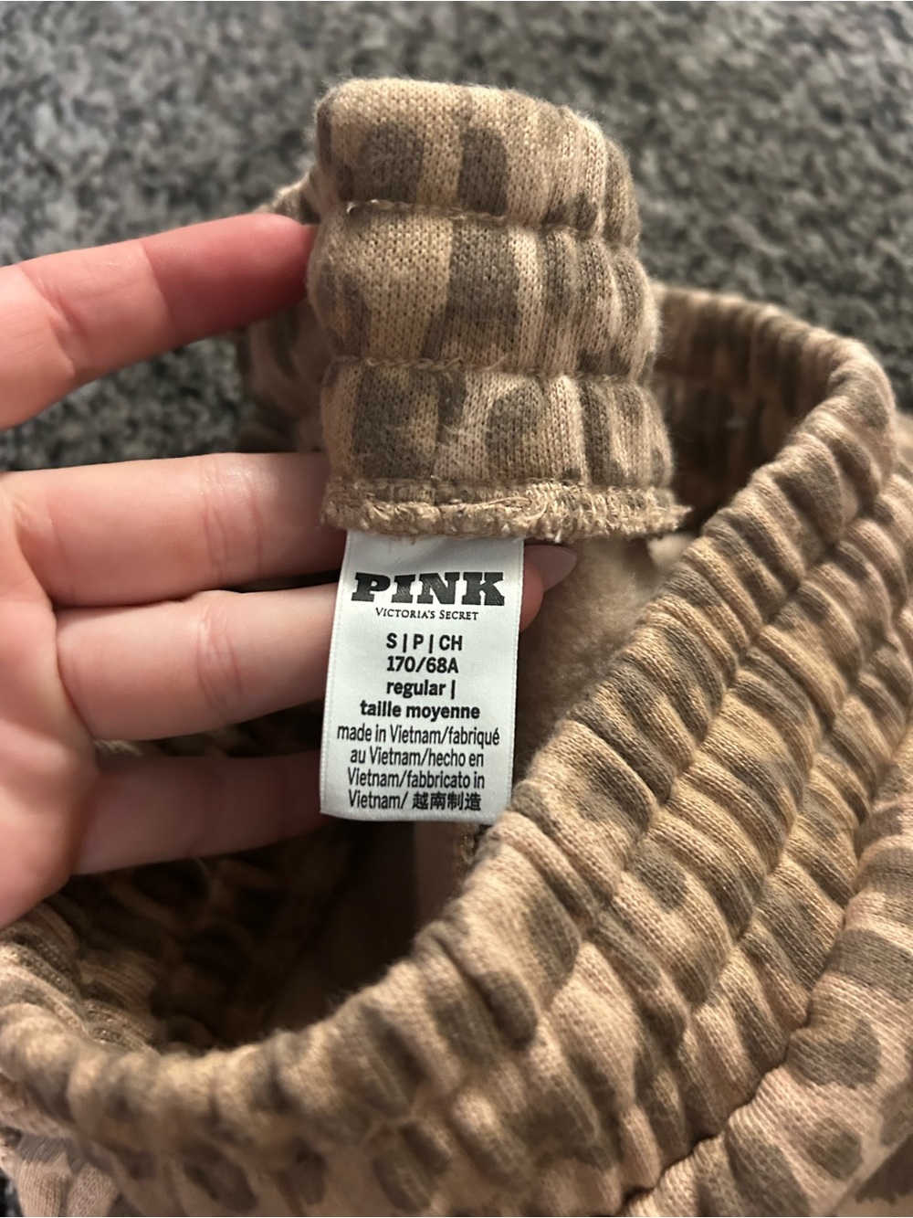 PINK Victoria's Secret Tan Leopard Print Joggers - Picture 3 of 3